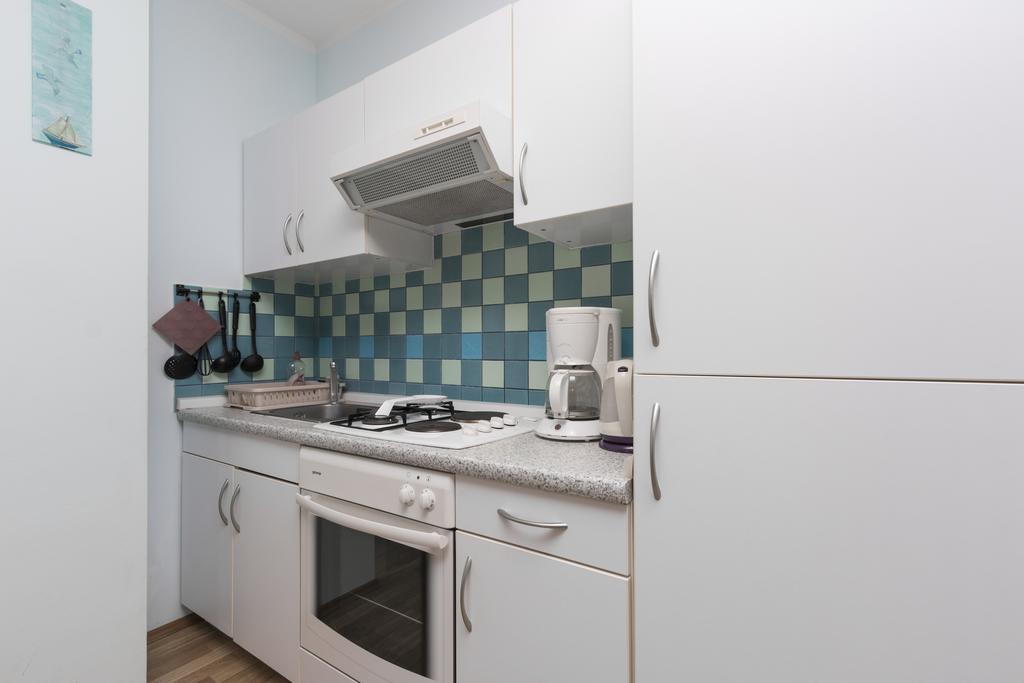 Milos Apartment プーラ エクステリア 写真