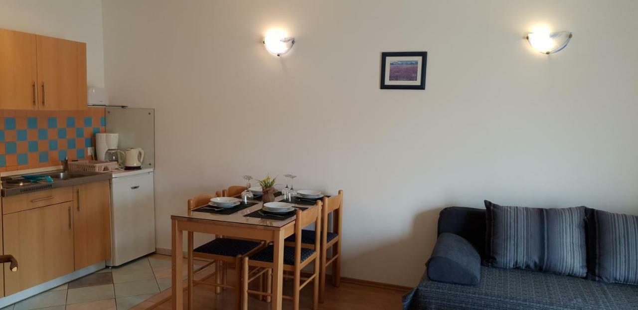 Milos Apartment プーラ エクステリア 写真